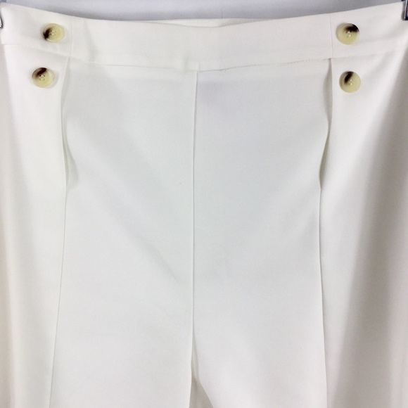 Vince Camuto Plus Size White Button Detail Dress Shorts Size 20W NWT - Picture 4 of 9
